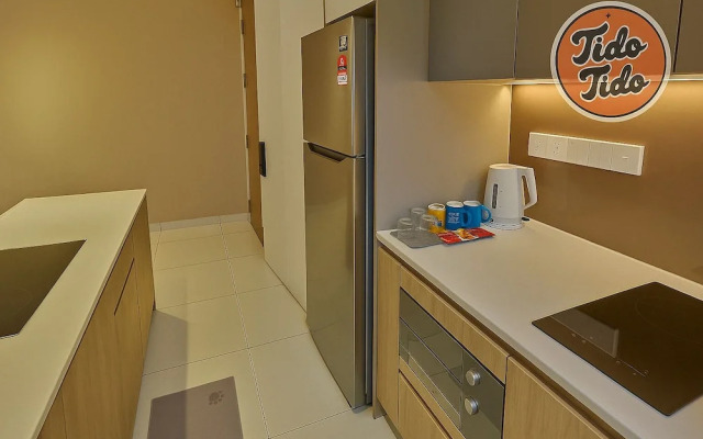 Millerz Square by Tido Tido