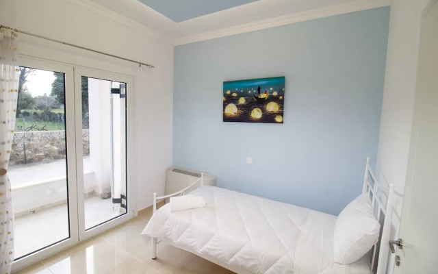 Alegria Holiday Home