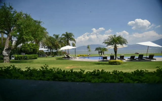 La Reserva Chapala Resort