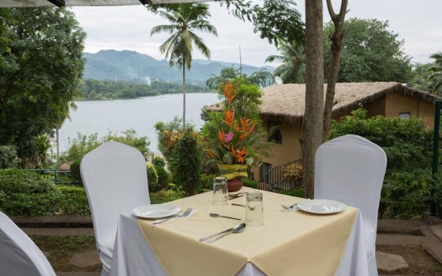 Oruthota Chalets