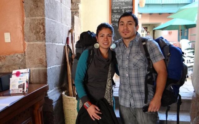 Hitchhikers Cusco Hostel