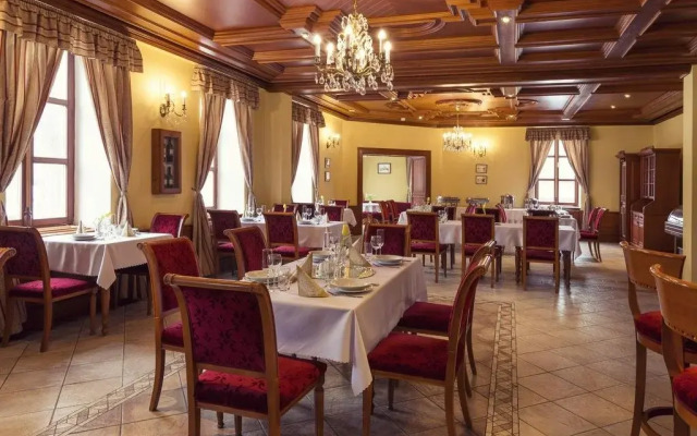 Kaštieľ Dezasse Jaslovské Bohunice