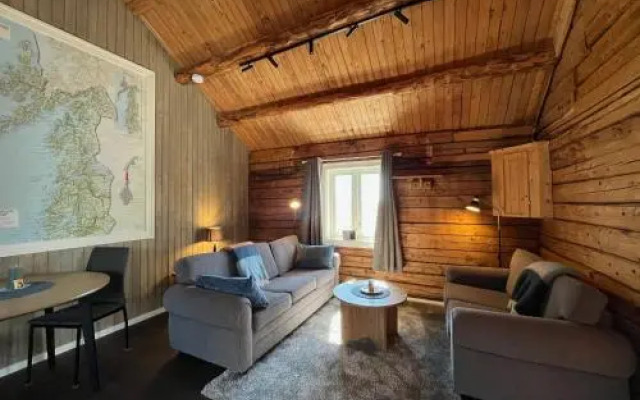 Toppøy Rorbuer