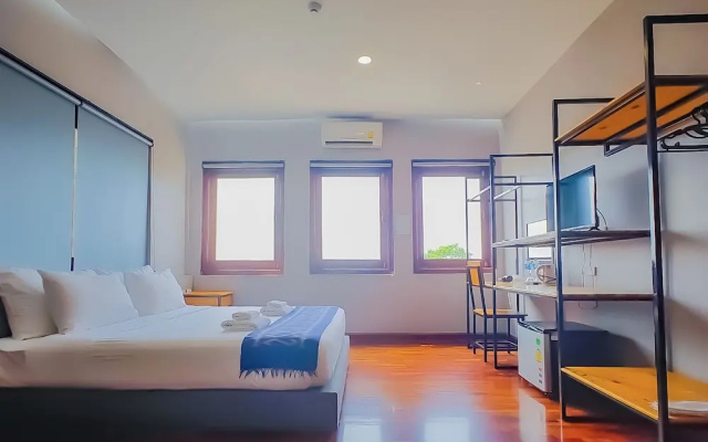 The Riva Vientiane Hotel