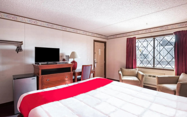 OYO Hotel Windmill Branson