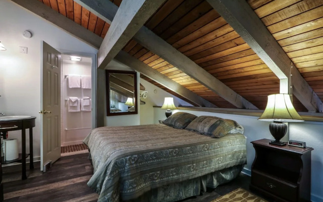 Sunshine Village 142 - Two Bedroom Condo