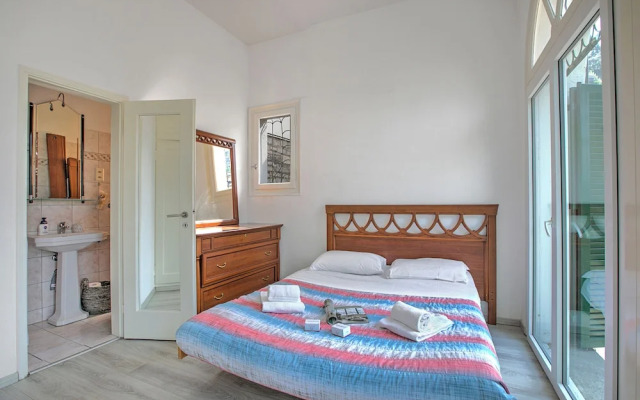 Romantic Terrace With Lake View