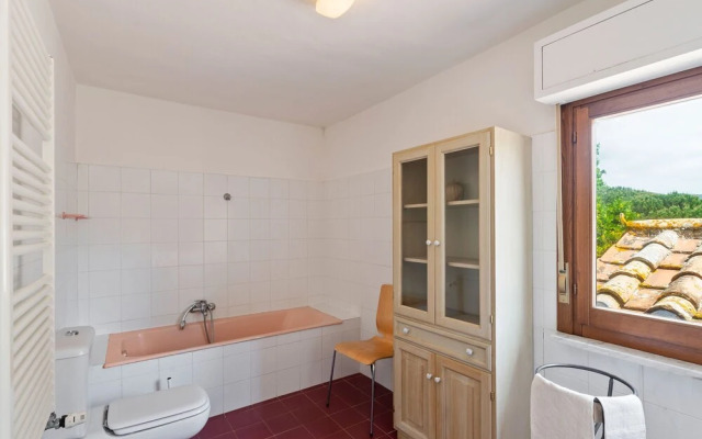 Delightful Holiday Home in Bolsena With Swimming Pool