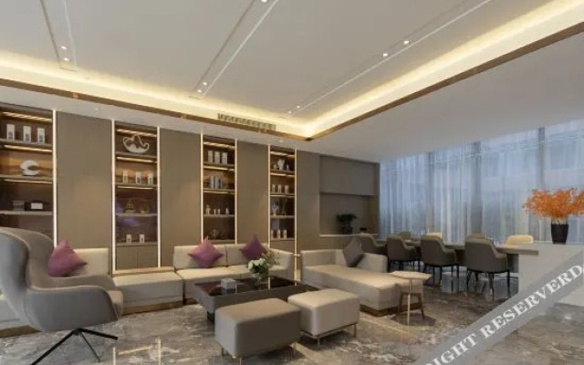 Lavande Hotel (Wuhan Guanggu Third Road)