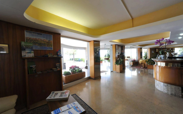 Hotel Caribe - Garda Lake Collection