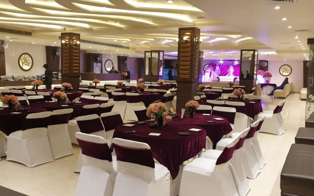 Hotel Makhan Residency