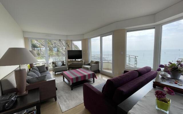 Appartement Granville, 3 Pièces, 4 Personnes - Fr-1-361-161