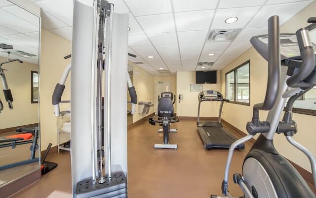 Comfort Inn & Suites