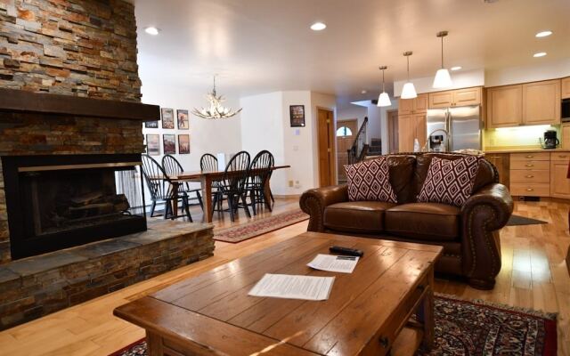 Mountain Harbor #143 3 Bedroom Condo