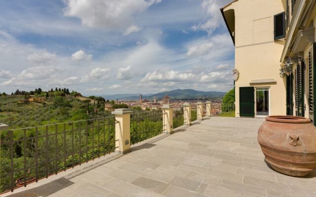 Villa Michelangelo with Swimming Pool