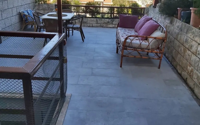 Big Terrace Apartment