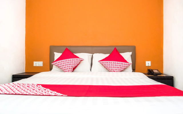 Capital O 664 Romance Hotel