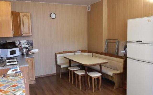 Room in Apartment on Komsomolskaya