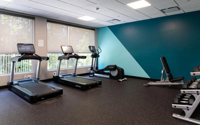 avid hotel Summerville by IHG