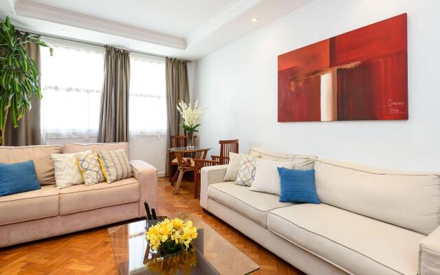 Espaçoso 3Qtos no Leblon com Garagem | BM 647/405