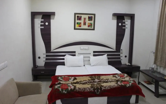 Hotel Shankar Palace by OYO Rooms