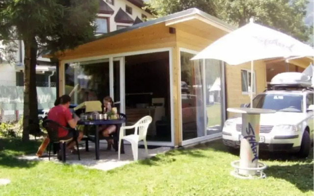 Bungalow Directly on Lake Ossiach