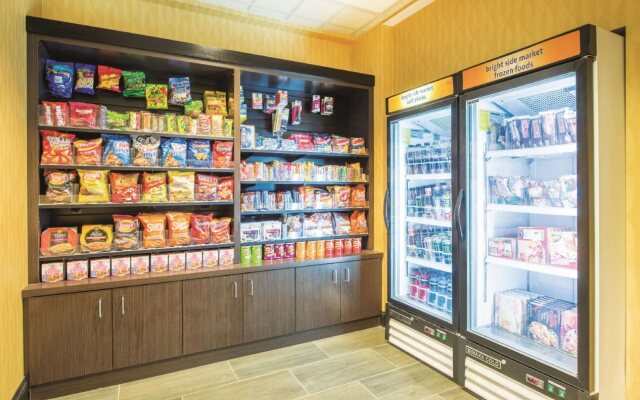 Holiday Inn Express St. Louis Arpt Maryland Hgts