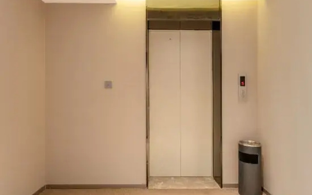 Home Inn (Huayin Huashan Scenic Area Branch)