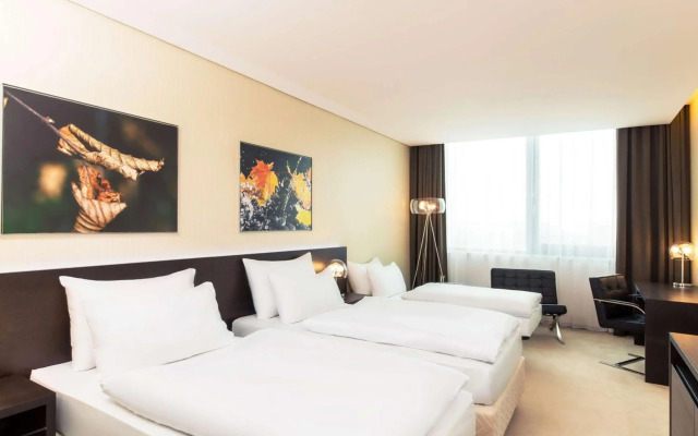 NH Bratislava Gate One