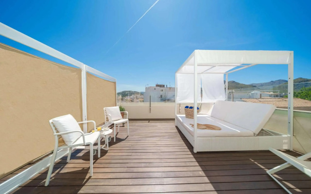 Mar Calma Hotel