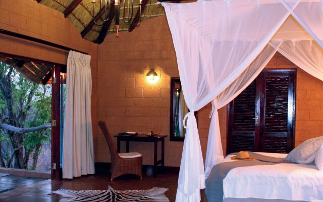 Zwahili Game Lodge & Spa
