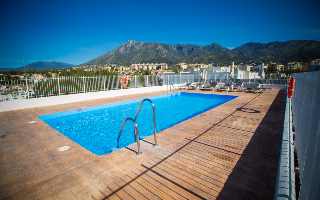 Ona Marbella Inn