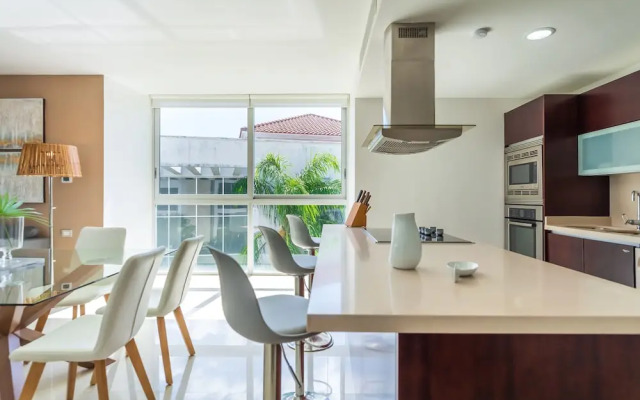 Mareazul Casa Sol 2 Bedroom Apts by RedAwning