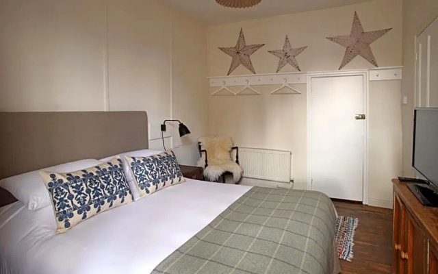Black Lion Hotel