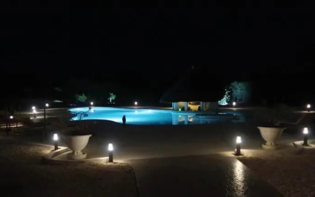Nino Ranch Lodge