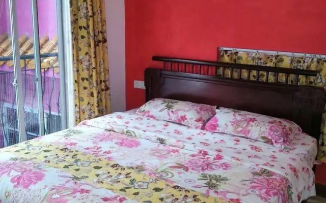 Yangshuo Yisu Xijie Hostel