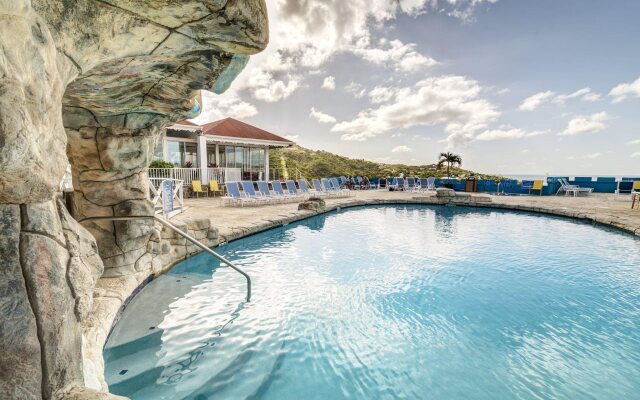 Bluebeards Castle Hotel