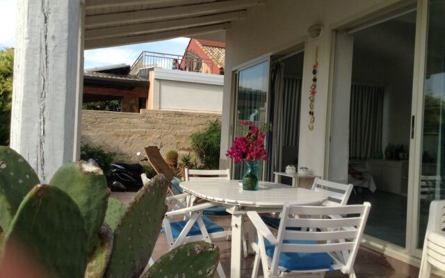 Villa Ad Un Passo Dal Mare