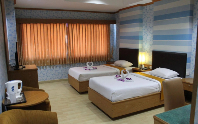 The Rich Hotel