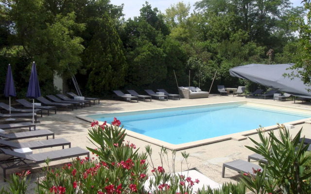 Hôtellerie du Domaine de Cabasse