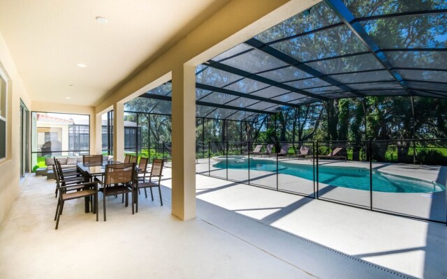 Solterra - 6112 Broad Oak Drive