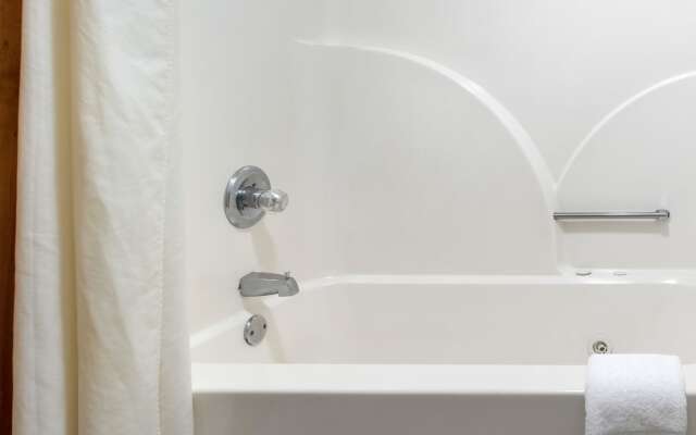 Quality Inn Bloomington near University