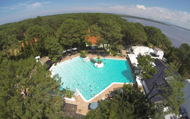 Hotel del Lago Golf & Art Resort