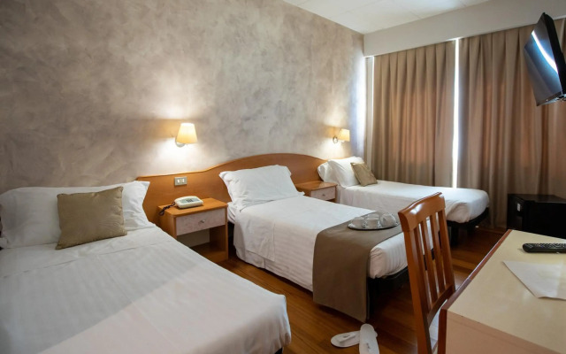 Hotel Palace Del Conero