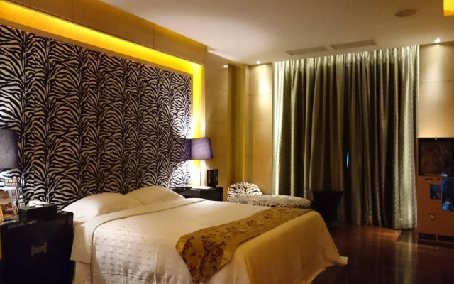 Refinement Motel