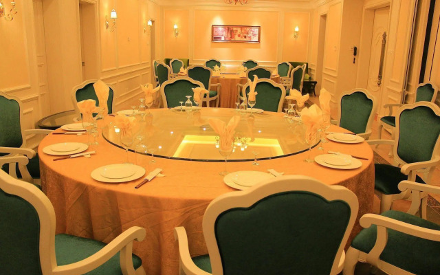 Sanya Yalong Bay Sintra Suites Hotel