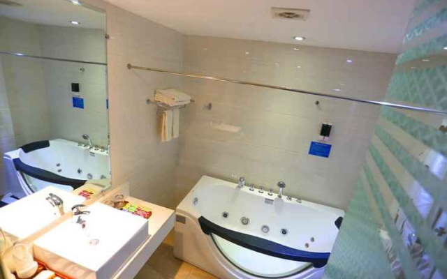 Green Capital Hotel 2