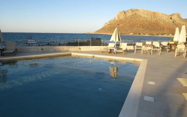 Blue Beach Villas Apartments