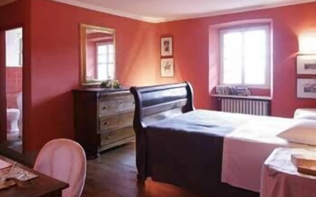 Castello Di San Sebastiano Po