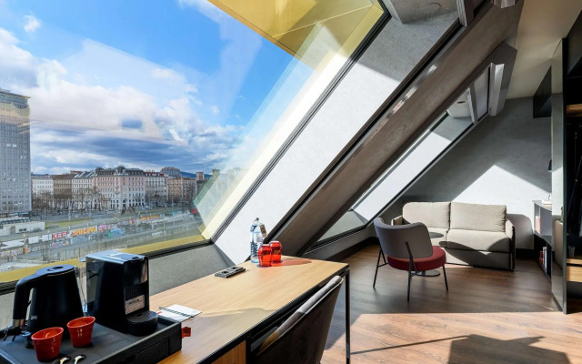 Radisson RED Hotel, Vienna